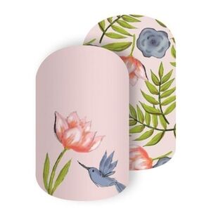Jamberry Twist Happily Humming Nail Wraps